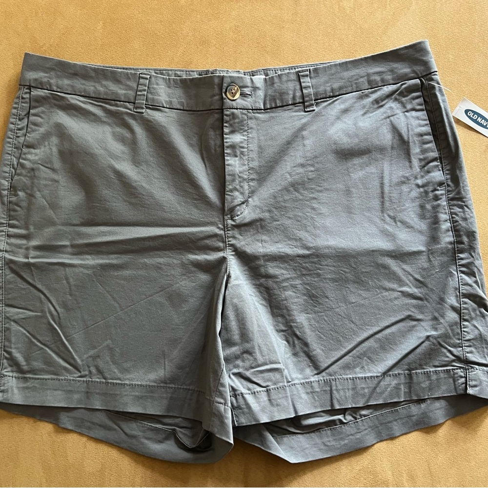 Old Navy Shorts size 18